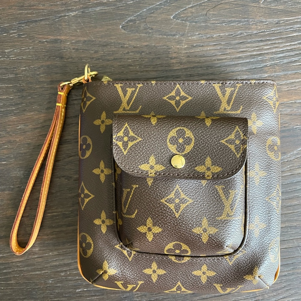 Louis Vuitton Partition Wristlet